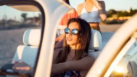 乌尔善入驻百度真假