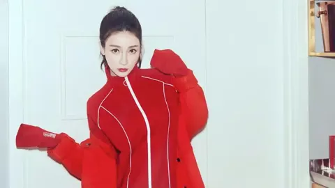 昆凌否认怀四胎时间线