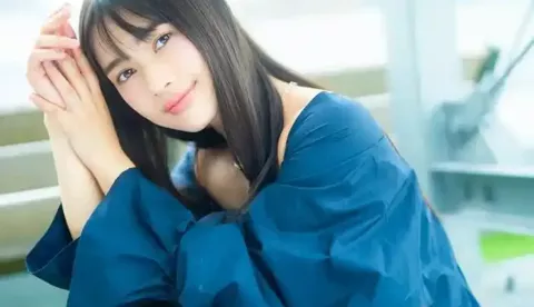 大爷掰断新假牙