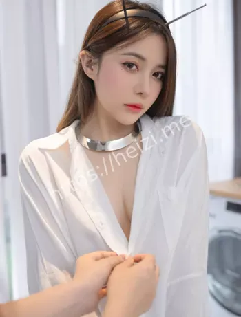 完美九头身身材私拍